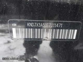 2014 Kia Soul ! with VIN KNDJX3A51E7011471, listed as a IAAI auction lot 41535197 with 65,424 mi miles. Bid and sale history available at carsss.com. Image 9.