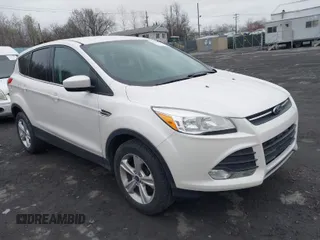 2014 Ford Escape SE with VIN 1FMCU9G9XEUA10122, listed as a IAAI auction lot 42025700 with 108,444 mi miles. Bid and sale history available at carsss.com. Image 1.