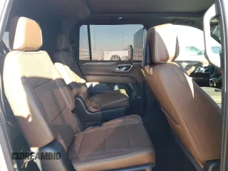 2021 Chevrolet Suburban High Country with VIN 1GNSKGKL5MR135826, listed as a Copart auction lot 82916583 with 58,001 mi miles and . Bid and sale history available at DreamBid. Image 12.