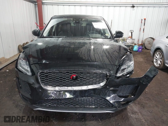 2020 Jaguar E-Pace SE z VIN SADFP2FX1L1Z88690, wystawiony jako IAAI lot #42273160 z przebiegiem 26 340 mil mil oraz . Historia ofert i sprzedaży dostępna na DreamBid. Obrazek 13.
