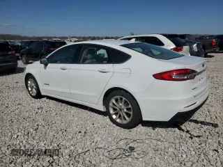 2019 Ford Fusion Hybrid SE with VIN 3FA6P0LU0KR188144, listed as a Copart auction lot 53237005 with 130,833 mi miles and Clean Title. Bid and sale history available at carsss.com. Image 2.