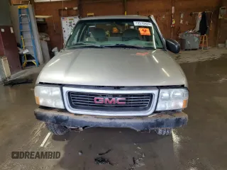 2002 GMC Sonoma SL z VIN 1GTCS145528194662, wystawiony jako Copart lot #72510924 z przebiegiem Nie podano mil oraz Szkody całkowita. Historia ofert i sprzedaży dostępna na DreamBid. Obrazek 5.