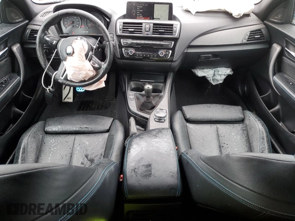 2016 BMW M2 z VIN WBS1H9C57GV785969, wystawiony jako Copart lot #81995033 z przebiegiem 53 184 mil mil oraz . Historia ofert i sprzedaży dostępna na DreamBid. Obrazek 8.