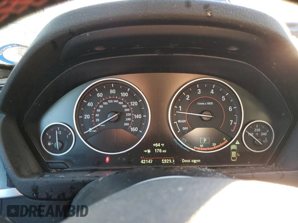 2018 BMW 4 Series 430i xDrive with VIN WBA4J3C58JBL04526, listed as a Copart auction lot 76980094 with 42,147 mi miles and Salvage Title. Bid and sale history available at DreamBid. Image 9.