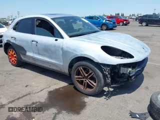 2017 Porsche Macan with VIN WP1AA2A53HLB03820, listed as a IAAI auction lot 42569877 with 73,758 mi miles and . Bid and sale history available at DreamBid. Image 1.