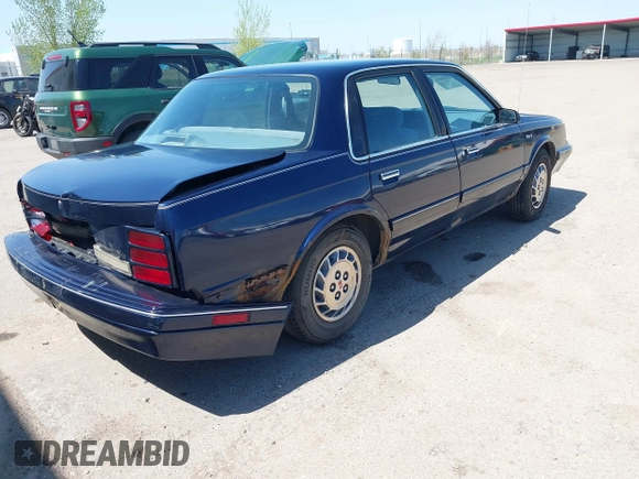1996 Oldsmobile Cutlass Ciera 1SA VX5 z VIN 1G3AJ55M6T6397371, wystawiony jako IAAI lot #42222459 z przebiegiem 92 232 mil mil oraz . Historia ofert i sprzedaży dostępna na DreamBid. Obrazek 4.