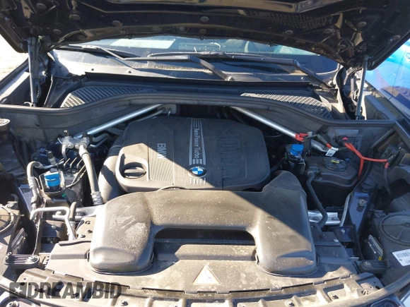 2014 BMW X5 xDrive35d with VIN 5UXKS4C52E0J96532, listed as a IAAI auction lot 41763066 with 153,634 mi miles. Bid and sale history available at carsss.com. Image 10.