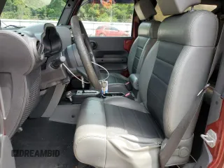2009 Jeep Wrangler X с VIN 1J4FA24129L749314, выставлен на аукционе Copart как лот 58160995 с пробегом 93 603 миль миль и Списание • Salvage title. История ставок и продаж доступна на DreamBid. Изображение 7.