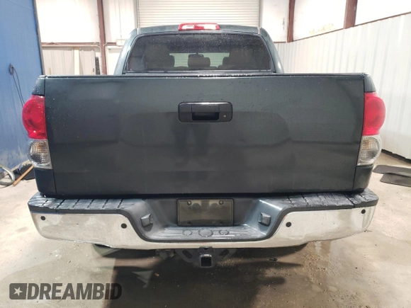 2008 Toyota Tundra Limited z VIN 5TFEV58188X045465, wystawiony jako Copart lot #47501405 z przebiegiem 179 753 mil mil oraz Czysty tytuł • Clean title. Historia ofert i sprzedaży dostępna na DreamBid. Obrazek 6.