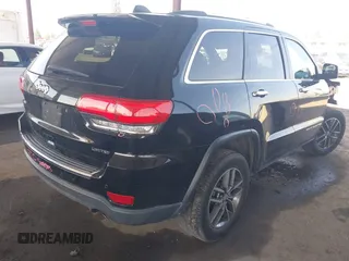 2017 Jeep Grand Cherokee Limited with VIN 1C4RJEBG0HC934116, listed as a IAAI auction lot 41633397 with 117,935 mi miles. Bid and sale history available at carsss.com. Image 4.
