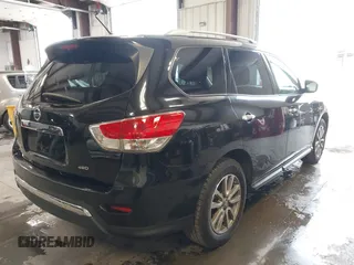 2015 Nissan Pathfinder SL with VIN 5N1AR2MM6FC663272, listed as a IAAI auction lot 42571611 with 176,221 mi miles and . Bid and sale history available at DreamBid. Image 4.