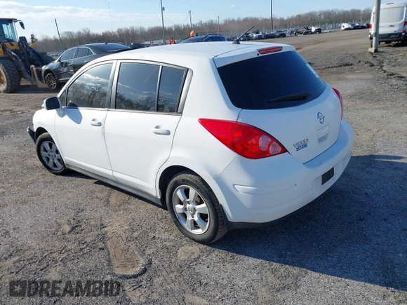 2009 Nissan Versa 1.8 SL with VIN 3N1BC13E99L476571, listed as a IAAI auction lot 41863208 with 1 mi miles. Bid and sale history available at carsss.com. Image 3.
