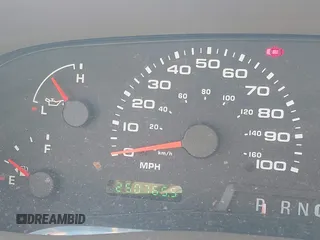 2003 Ford Super Duty F-250 XL with VIN 1FTNW21S23EA08088, listed as a IAAI auction lot 41671180 with 250,765 mi miles. Bid and sale history available at carsss.com. Image 15.
