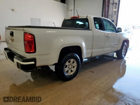 2020 Chevrolet Colorado 2WD Work Truck z VIN 1GCHSBEA5L1249242, wystawiony jako Copart lot #56930975 z przebiegiem 132 487 mil mil oraz Czysty tytuł • Clean title. Historia ofert i sprzedaży dostępna na DreamBid. Obrazek 3.
