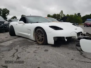 1997 Chevrolet Corvette with VIN 1G1YY22G8V5103946, listed as a Copart auction lot 71302254 with 0 mi miles and Salvage Title. Bid and sale history available at carsss.com. Image 4.