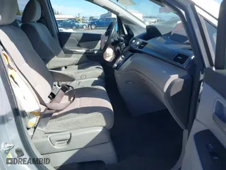 2013 Honda Odyssey LX with VIN 5FNRL5H2XDB065141, listed as a IAAI auction lot 41712328 with 174,020 mi miles. Bid and sale history available at carsss.com. Image 5.