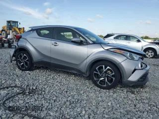 2018 Toyota C-HR XLE z VIN JTNKHMBX5J1000814, wystawiony jako Copart lot #57891045 z przebiegiem 80 466 mil mil oraz Szkody całkowita. Historia ofert i sprzedaży dostępna na DreamBid. Obrazek 4.