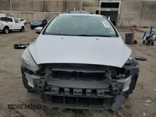 2017 Ford Focus SEL with VIN 1FADP3H23HL224836, listed as a Copart auction lot 48696465 with 137,285 mi miles and Salvage Title. Bid and sale history available at carsss.com. Image 5.