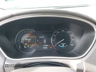 2017 Lincoln MKX Select with VIN 2LMPJ8KR9HBL25391, listed as a IAAI auction lot 41501001 with 101,696 mi miles. Bid and sale history available at carsss.com. Image 7.