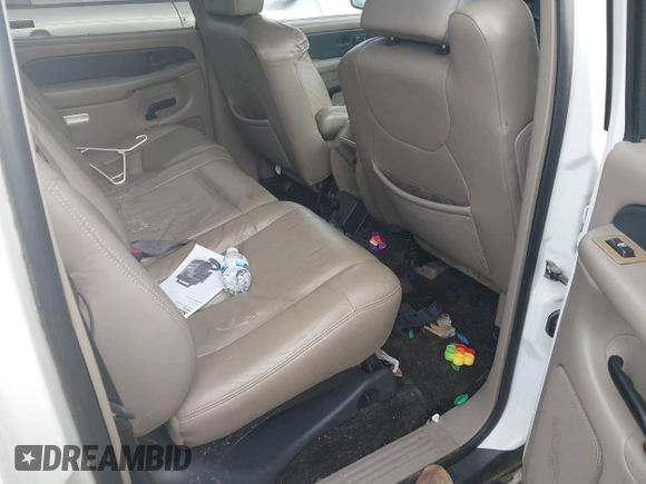 2002 Chevrolet Avalanche with VIN 3GNEC13T92G185390, listed as a IAAI auction lot 42619388 with 164,145 mi miles and . Bid and sale history available at DreamBid. Image 8.