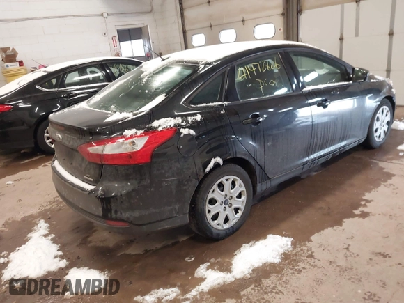 2012 Ford Focus SE with VIN 1FAHP3F2XCL414212, listed as a IAAI auction lot 41472826 with 162,025 mi miles. Bid and sale history available at carsss.com. Image 4.