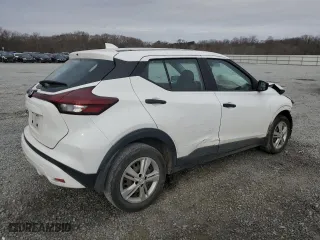 2021 Nissan Kicks S with VIN 3N1CP5BVXML467713, listed as a Copart auction lot 43392705 with 86,107 mi miles and Salvage Title. Bid and sale history available at carsss.com. Image 3.