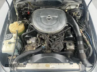 1987 Mercedes-Benz 560 SL with VIN WDBBA48D4HA059822, listed as a Copart auction lot 85827514 with 128,288 mi miles and Clean Title. Bid and sale history available at carsss.com. Image 7.