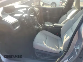 2024 Toyota Prius LE with VIN JTDADABU8R3020720, listed as a Copart auction lot 60815005 with 2,594 mi miles and Salvage title. Bid and sale history available at DreamBid. Image 7.