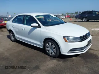 2017 Volkswagen Jetta S с VIN 3VW2B7AJ0HM233613, выставлен на аукционе IAAI как лот 42390116 с пробегом 69 544 миль миль и . История ставок и продаж доступна на DreamBid. Изображение 1.