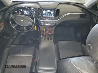 2015 Chevrolet Impala LT z VIN 1G1125S36FU115795, wystawiony jako Copart lot #58363705 z przebiegiem 157 497 mil mil oraz Czysty tytuł • Clean title. Historia ofert i sprzedaży dostępna na DreamBid. Obrazek 8.
