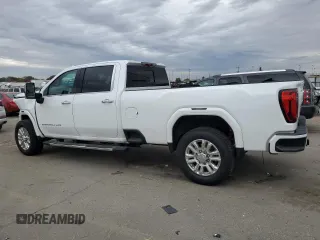 2021 GMC Sierra 3500HD Denali z VIN 1GT49WEY2MF126307, wystawiony jako Copart lot #77030854 z przebiegiem 49 598 mil mil oraz Szkoda całkowita • Salvage title. Historia ofert i sprzedaży dostępna na DreamBid. Obrazek 2.
