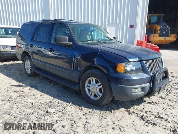 2003 Ford Expedition Special Service with VIN 1FMFU16L63LB91654, listed as a IAAI auction lot 41873090 with 296,213 mi miles. Bid and sale history available at carsss.com. Image 1.