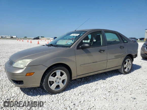 2005 Ford Focus S with VIN 1FAFP34N45W154248, listed as a Copart auction lot 52541945 with 55,062 mi miles and Salvage Title. Bid and sale history available at carsss.com. Image 1.