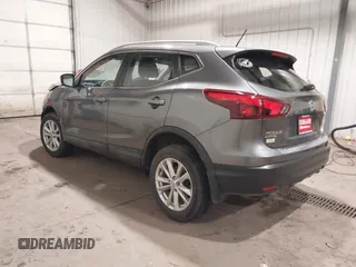 2017 Nissan Rogue Sport SL with VIN JN1BJ1CR9HW103497, listed as a IAAI auction lot 40783924 with 93,217 mi miles. Bid and sale history available at carsss.com. Image 3.