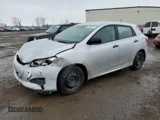 2011 Toyota Matrix z VIN 2T1KU4EE0BC616573, wystawiony jako Copart lot #53904745 z przebiegiem 299 502 mil mil oraz Szkoda całkowita • Salvage title. Historia ofert i sprzedaży dostępna na DreamBid. Obrazek 1.