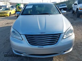 2012 Chrysler 200 Limited with VIN 1C3CCBCG2CN305455, listed as a IAAI auction lot 41907553 with 121,159 mi miles. Bid and sale history available at carsss.com. Image 12.