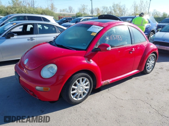 2005 Volkswagen New Beetle Coupe GLS with VIN 3VWCK31C75M414315, listed as a IAAI auction lot 42113783 with 133,204 mi miles. Bid and sale history available at carsss.com. Image 2.