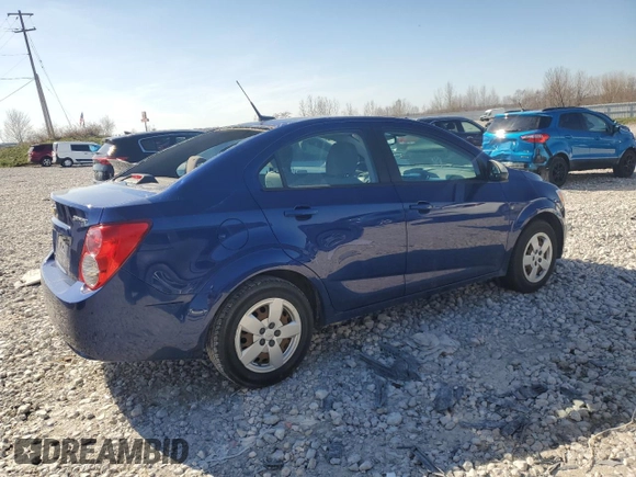 2013 Chevrolet Sonic LS z VIN 1G1JA5SH4D4170385, wystawiony jako Copart lot #53424445 z przebiegiem 73 063 mil mil oraz Czysty tytuł • Clean title. Historia ofert i sprzedaży dostępna na DreamBid. Obrazek 3.