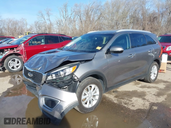 2017 Kia Sorento LX with VIN 5XYPG4A33HG268167, listed as a IAAI auction lot 41792320 with 74,528 mi miles. Bid and sale history available at carsss.com. Image 2.