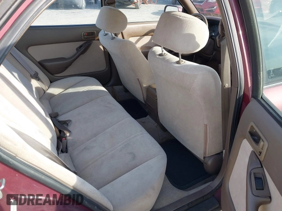 1996 Toyota Camry DX z VIN 4T1BG12K3TU662835, wystawiony jako IAAI lot #42060645 z przebiegiem 195 600 mil mil oraz . Historia ofert i sprzedaży dostępna na DreamBid. Obrazek 8.