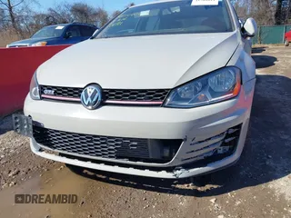 2017 Volkswagen Golf GTI S with VIN 3VW5T7AU4HM057802, listed as a IAAI auction lot 41504011 with 88,203 mi miles. Bid and sale history available at carsss.com. Image 19.