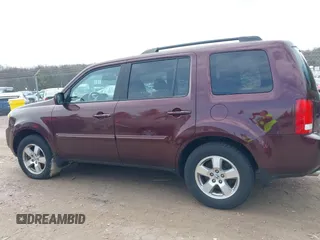 2011 Honda Pilot EX-L with VIN 5FNYF4H58BB001023, listed as a IAAI auction lot 42081793 with 171,062 mi miles and . Bid and sale history available at carsss.com. Image 14.