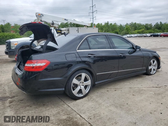 2011 Mercedes-Benz E 350 Luxury с VIN WDDHF8HBXBA392090, выставлен на аукционе Copart как лот 58540455 с пробегом 168 529 миль миль и Списание • Salvage title. История ставок и продаж доступна на DreamBid. Изображение 3.