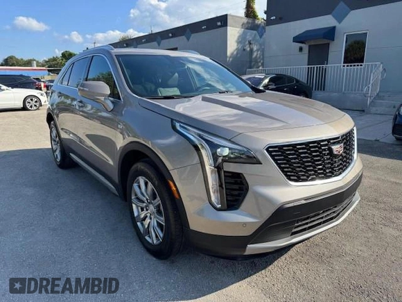 2023 Cadillac XT4 AWD Premium Luxury with VIN 1GYFZDR40PF108407, listed as a Copart auction lot 54799365 with 8,724 mi miles and Non Repairable. Bid and sale history available at carsss.com. Image 4.