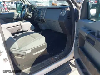 2011 Ford Super Duty F-250 SRW XL with VIN 1FT7X2A6XBEA52525, listed as a IAAI auction lot 41589289 with 313,380 mi miles. Bid and sale history available at carsss.com. Image 5.