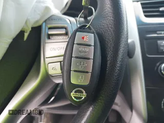 2015 Nissan Altima 2.5 SV with VIN 1N4AL3AP1FC582082, listed as a IAAI auction lot 42006657 with 132,343 mi miles. Bid and sale history available at carsss.com. Image 11.
