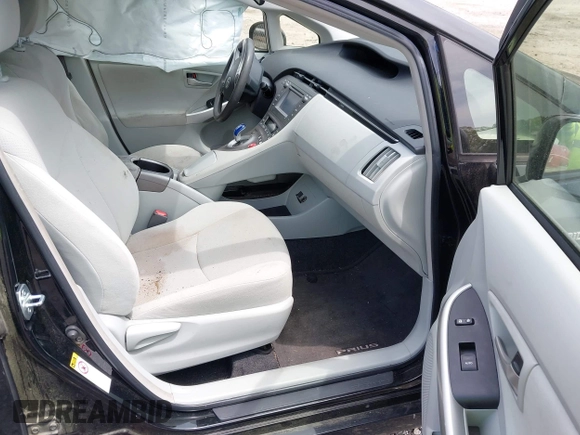 2015 Toyota Prius Four with VIN JTDKN3DU2F0445972, listed as a IAAI auction lot 42040633 with 153,890 mi miles. Bid and sale history available at carsss.com. Image 5.