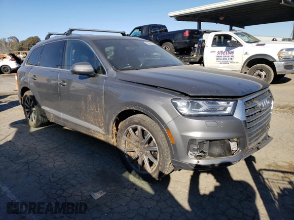 2018 Audi Q7 Premium with VIN WA1AAAF76JD013013, listed as a Copart auction lot 38242263 with 54,725 mi miles and . Bid and sale history available at DreamBid. Image 4.