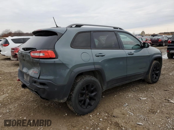 2014 Jeep Cherokee Trailhawk z VIN 1C4PJMBS8EW239981, wystawiony jako Copart lot #80226054 z przebiegiem 161 750 mil mil oraz Czysty tytuł • Clean title. Historia ofert i sprzedaży dostępna na DreamBid. Obrazek 3.