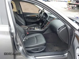 2019 Infiniti Q50 3.0t LUXE with VIN JN1EV7AR1KM559553, listed as a IAAI auction lot 40128019 with 62,272 mi miles. Bid and sale history available at carsss.com. Image 5.